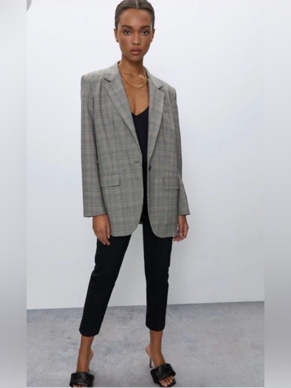 Aritzia Gray Plaid Blazer